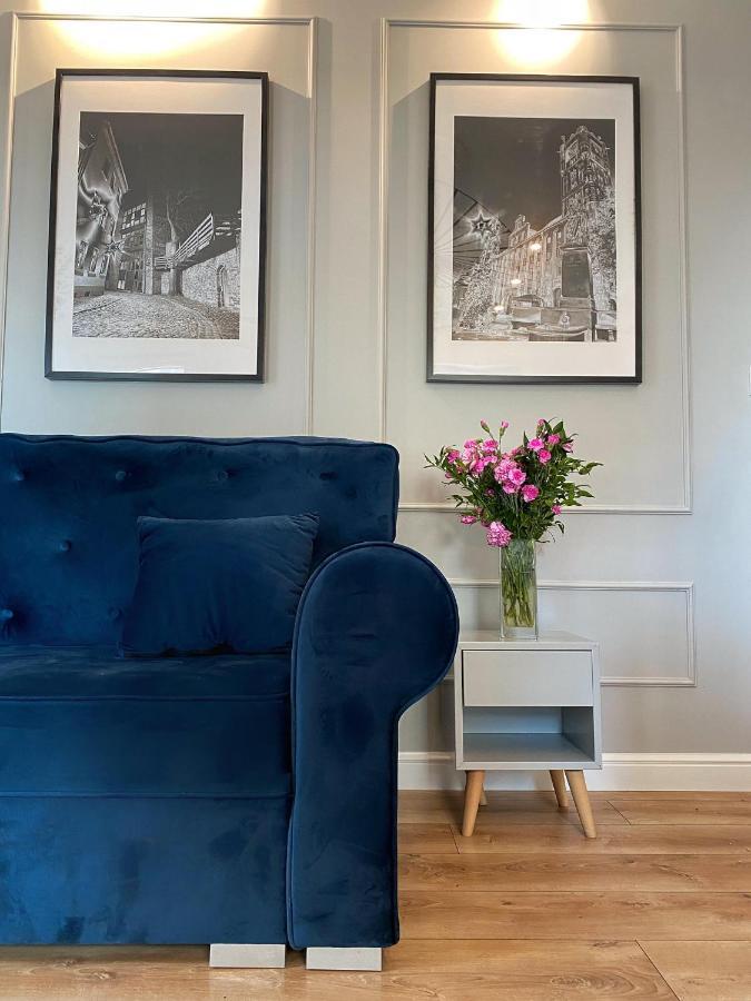 Bp Gray Premium Apartment Torun Bagian luar foto