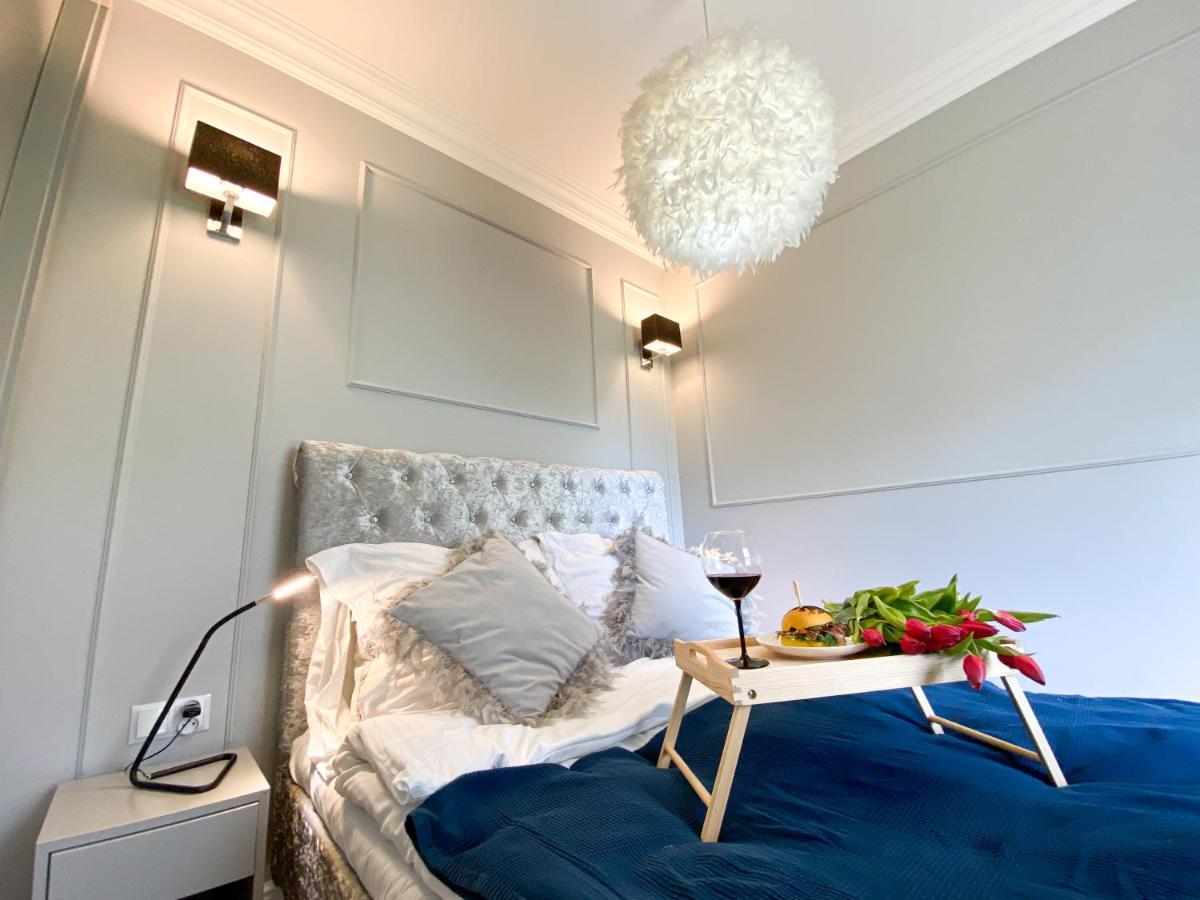 Bp Gray Premium Apartment Torun Bagian luar foto