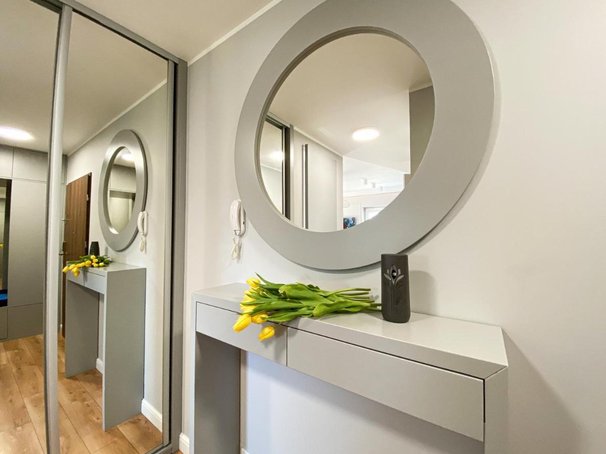Bp Gray Premium Apartment Torun Bagian luar foto